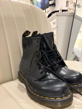 NEVER WORN Doc. Martens Black Leather Lace-Up Combat Boots with Yellow Stitching